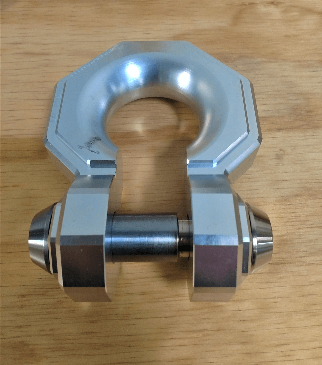 61537 | 2 Pack, Keyed Alike, Shackle Locks For Razor Auto 3/4" Aluminum - 3 Ton - D-Ring Bow Shackle - DOES NOT FIT OTHER STYLE HOOKS & SHACKLES